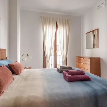 Apartment First Floor Close Macarena Church