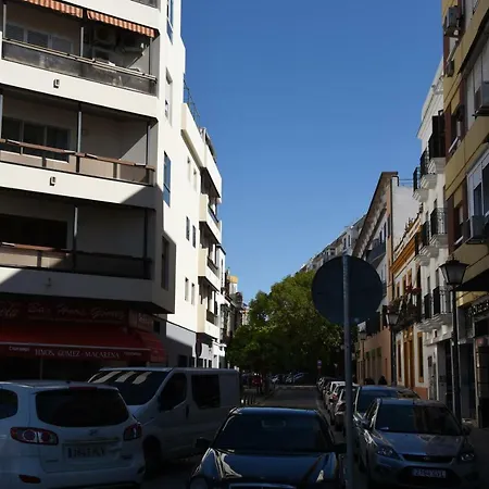 First Floor Close Macarena Church Apartment